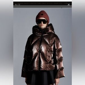 Moncler Authenticate Frete Jacket Size 1